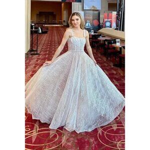 Bronx and Banco Mademoiselle Bridal Gown White Wedding